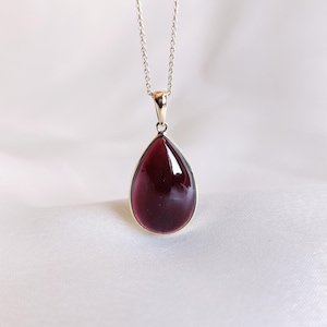 Natural Garnet Pendant, 14K Solid Yellow Gold Garnet Pendant, January Birthstone Pendant, Garnet Jewelry, Bezel Pendant, Christmas Present