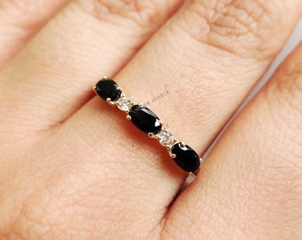 Natural Black Onyx & Diamond Ring, 14K Solid Yellow Gold Ring, December and April Birthstone Ring, Dainty Gemstone Ring, Anniversary Present