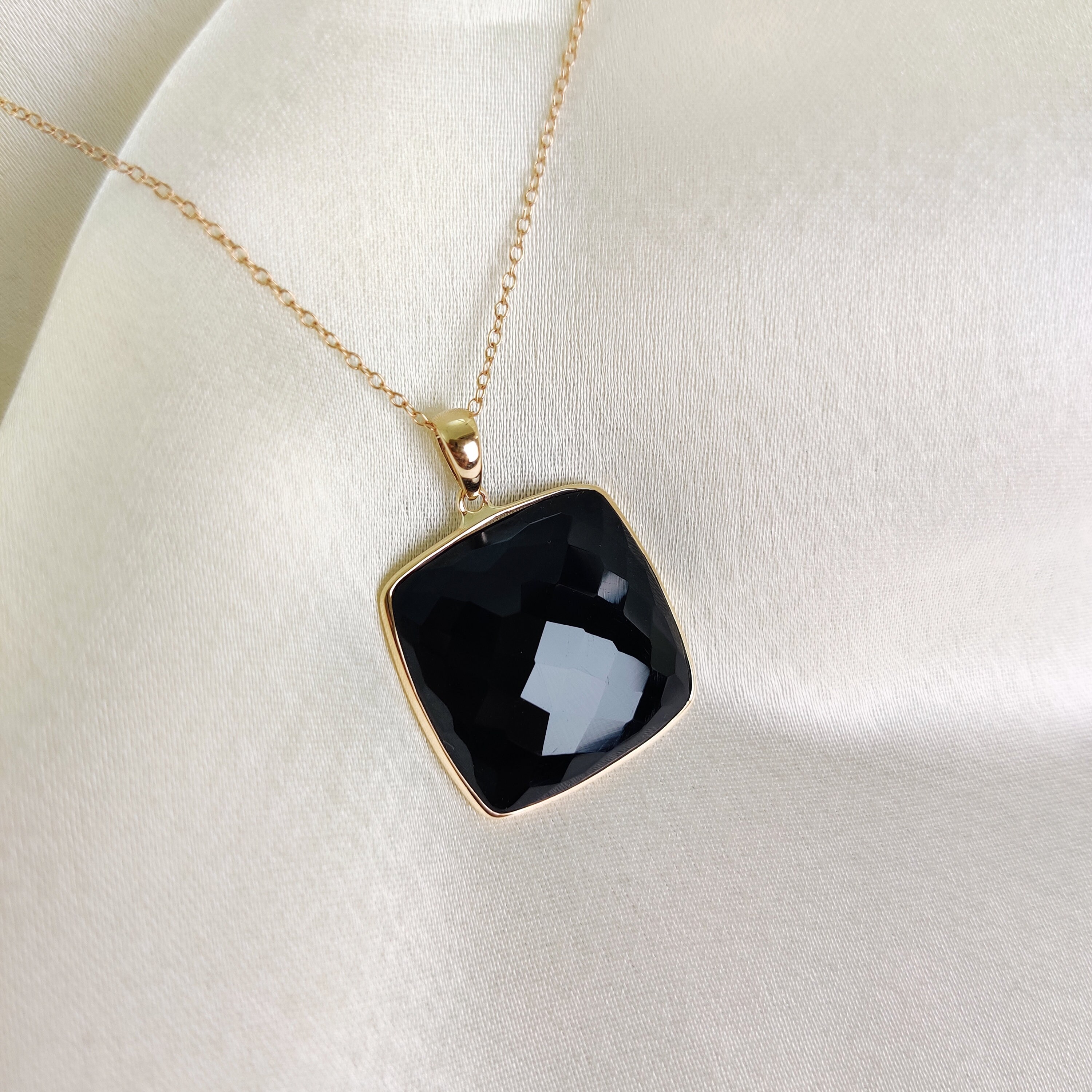 Main Image Bottom 0-3