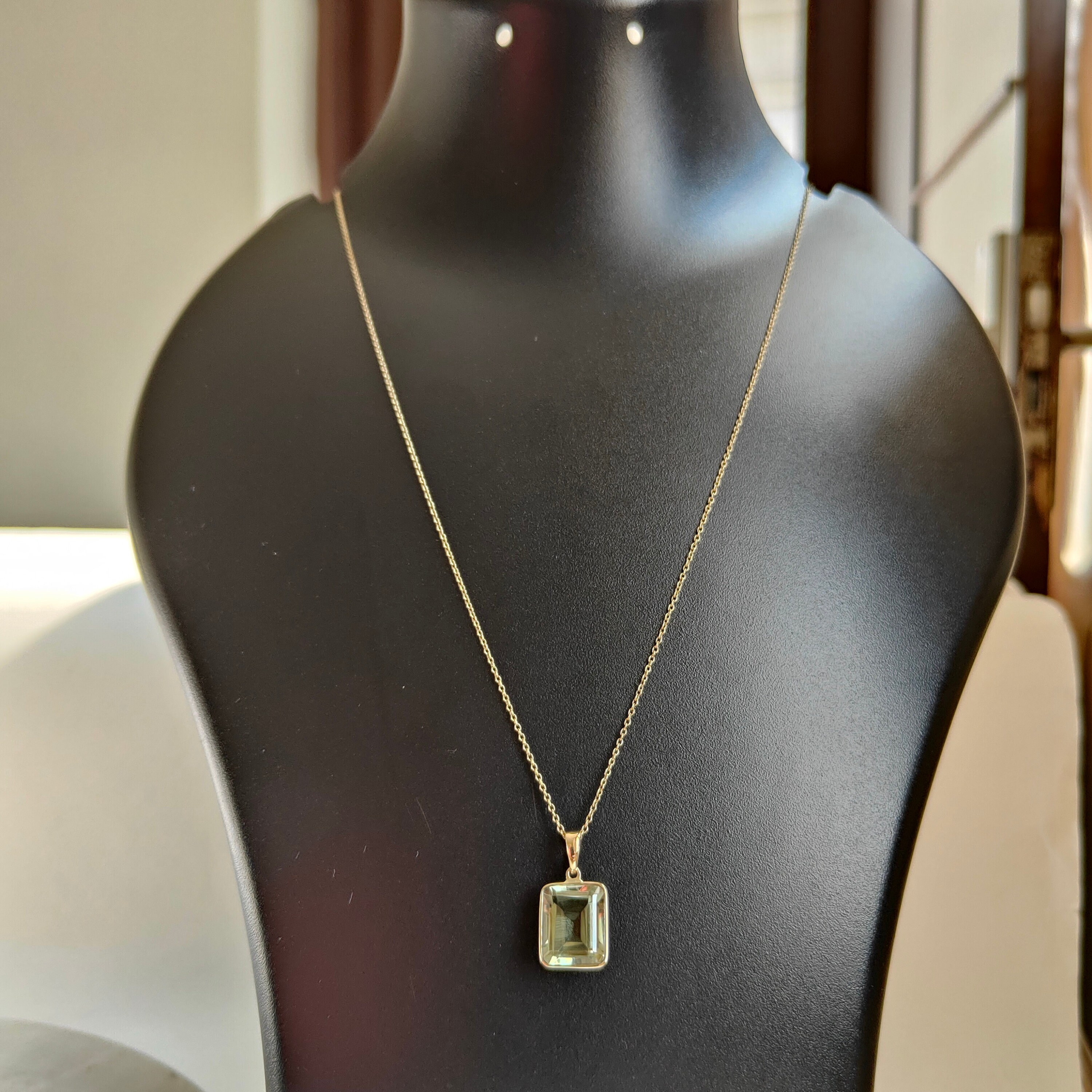 Main Image Bottom 0-5