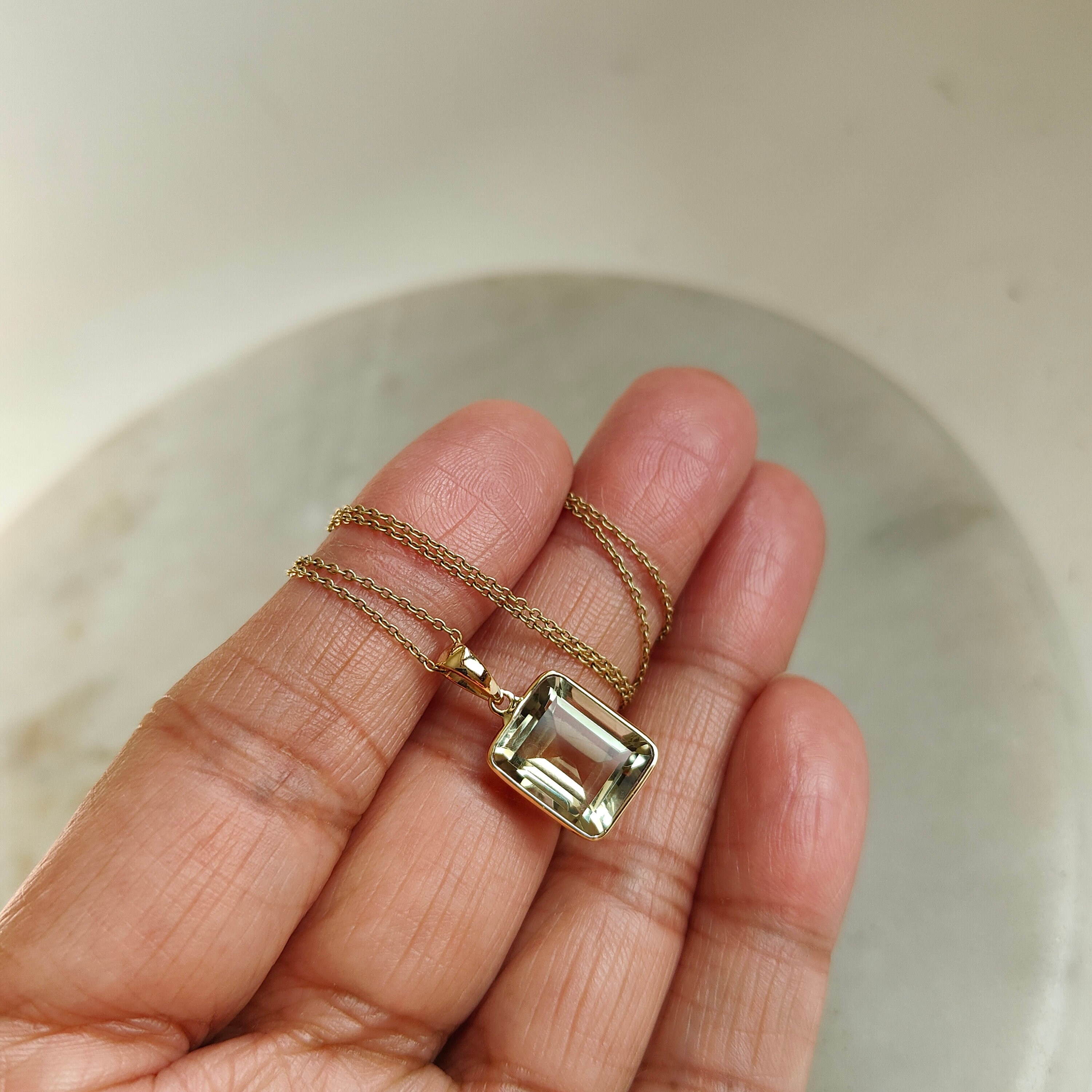 Main Image Bottom 0-2