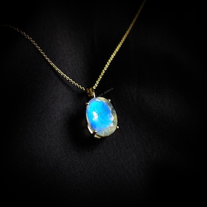 Natural Rainbow Moonstone Pendant, 14K Solid Yellow Gold Pendant, Blue Moonstone Pendant, June Birthstone Pendant, Moonstone Jewelry