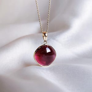 Natural Garnet Pendant, 14K Solid Yellow Gold Garnet Pendant, January Birthstone Pendant, Bezel Set Garnet Gold Pendant, Anniversary Pendant