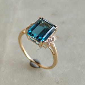 Natural London Blue Topaz Diamond Ring, 14K Solid Yellow Gold Blue Topaz Diamond Ring, Engagement Ring, Blue Topaz Jewelry