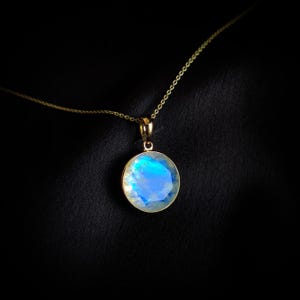 Natural Rainbow Moonstone Pendant, 14K Solid Yellow Gold Blue Moonstone Pendant, June Birthstone, Christmas Gift, Blue Moonstone Jewelry