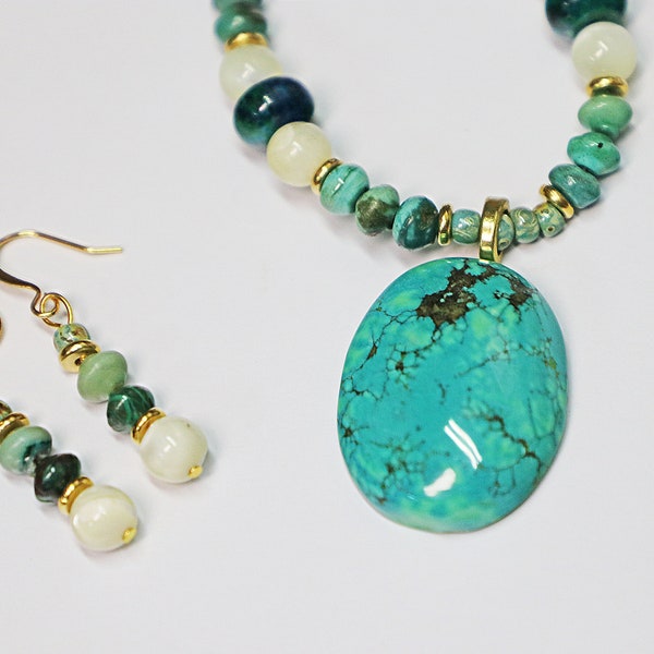 Mother of Pearl Necklace, Turquois Necklace, Mother of Pearl Jewelry, Malachite, chrysocolla, turquoise stone Necklace and Earring Set