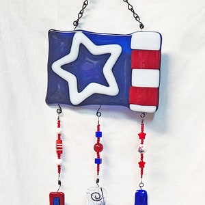 Fused Glass Wind Chime, Patriotic Wind chime, Star Wind chime, Patriotic Gift, Stars and Stripes Wind Chime, Garden decor, Glass Art