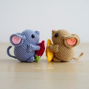 Crochet Pattern of Mochi the Mouse Amigurumi/ Plushie Doll/ Bagcharm (PDF)