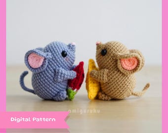 Crochet Pattern of Mochi the Mouse Amigurumi/ Plushie Doll/ Bagcharm (PDF)