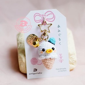 Amigurumi gehäkelter Schlüsselanhänger Eiscreme Donald Duck (Actual Keychains)