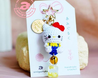 Amigurumi Crochet Kitty Keychain: Handmade Bag Charm