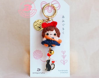 Llavero mini de amigurumi de ganchillo con figura de repartidora (llavero real)