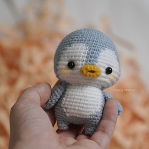 Crochet Pattern of The Lost Baby Penguin Amigurumi/ Plushie Doll/ Bagcharm PDF zdjęcie 3