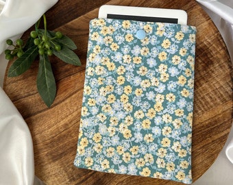 Blue Floral Book Sleeve | Book Pouch | Book Protector | eBook Pouch | Planner Pouch