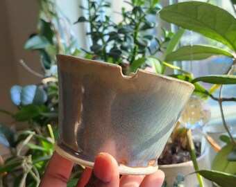 Handmade Ceramic Double-Wall Watercolor Cup With Brush Rest Blue Oyster (D)