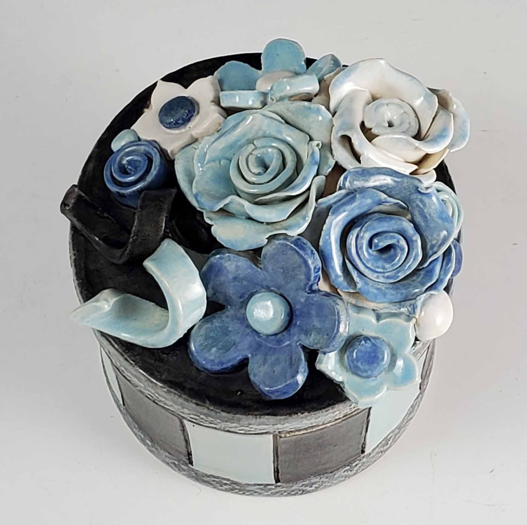 Round Decorative Handmade Ceramic Gift Box Vintage Handmade Etsy