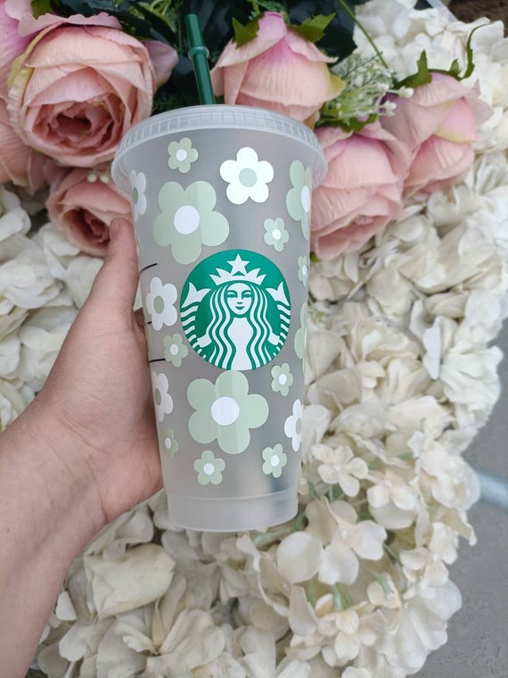 Retro flower power daisy starbucks cup // personalised cold cup, starbucks tumblers, floral cups, venti, iced coffee cups, reusable cup, y2k