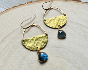 Pendientes de labradorita, pendientes bohemios hechos a mano, joyas para dama de honor, regalos de bruja para mujeres estéticas, regalo de aniversario para novia
