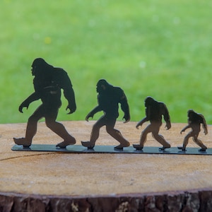 Sasquatch family, bigfoot family, sasquatch, steel sasquatch, sasquatch decor, sasquatch walking, sasquatch art, bigfoot, steel bigfoot.