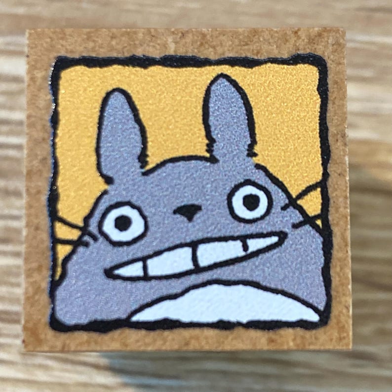 Beverly| Ghibli| 20mm| MINI Wooden Stamp| My Neighbour Totoro| Susuwatari| Lotus Leaf| Umbrella Smile Totoro