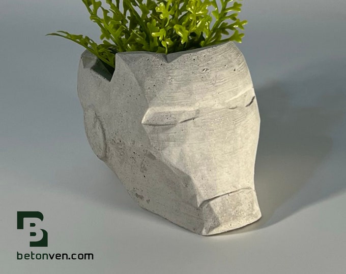 5.6" Iron Man  -  Concrete Helmet Planter - Face Planter Pot - Mark 7 - The Avengers - Geek Gift