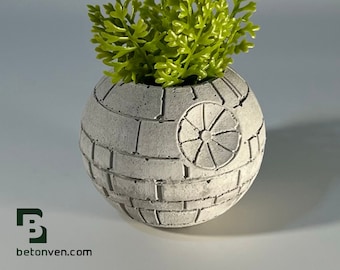 3" STAR WARS PLANTER - 10cm - Air Plant Holder - Death Star Planter - Concrete Plant Pot - Concrete Death Star - gift for him - Geek Gift