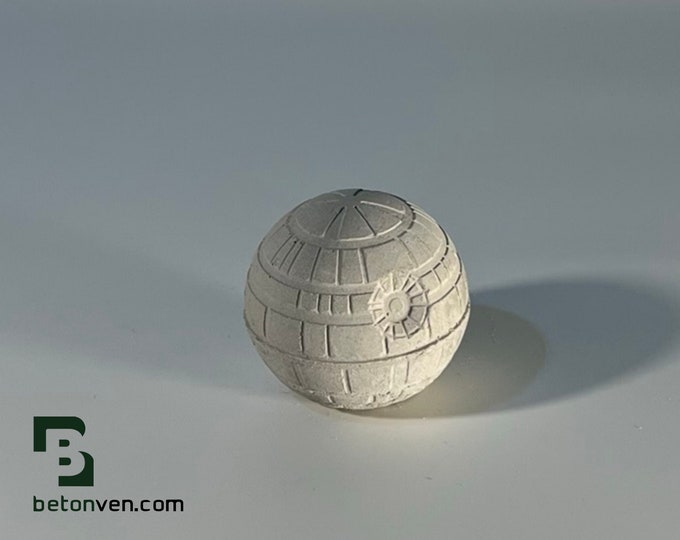 STAR WARS PLANTER - 6cm - Air Plant Holder - Death Star Planter - Concrete Plant Pot - Concrete Death Star - Indoor Gardening - Geek Gift