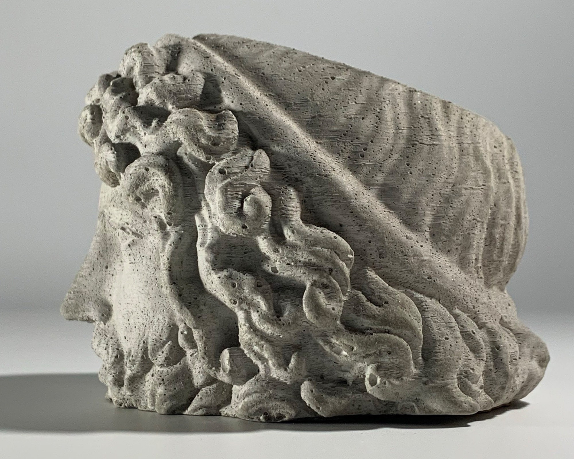 Zeus Sculpture Face Miinullekko