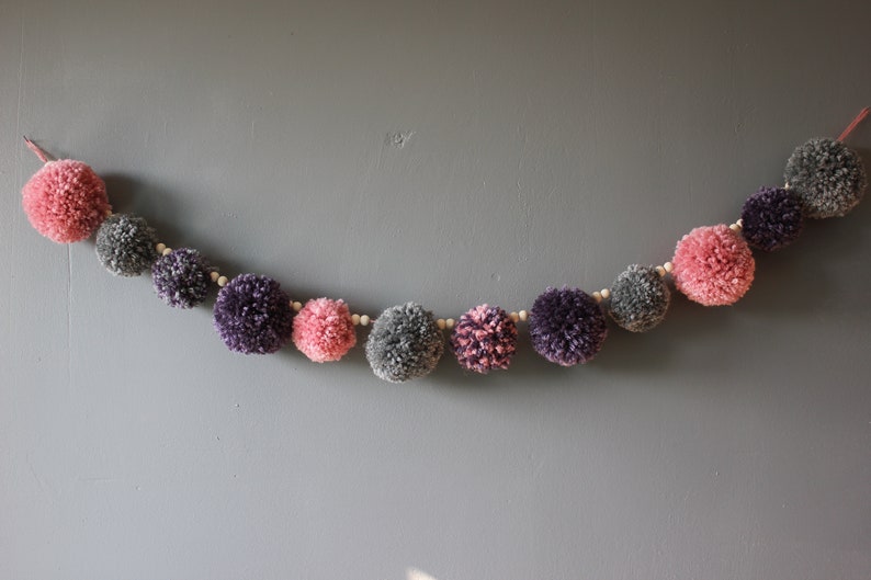 Pink, purple and grey pom-pom wreath image 3