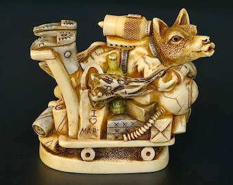 Harmony Kingdom Wolfie In Space Trinket Box - Royal Watch Collectors Club