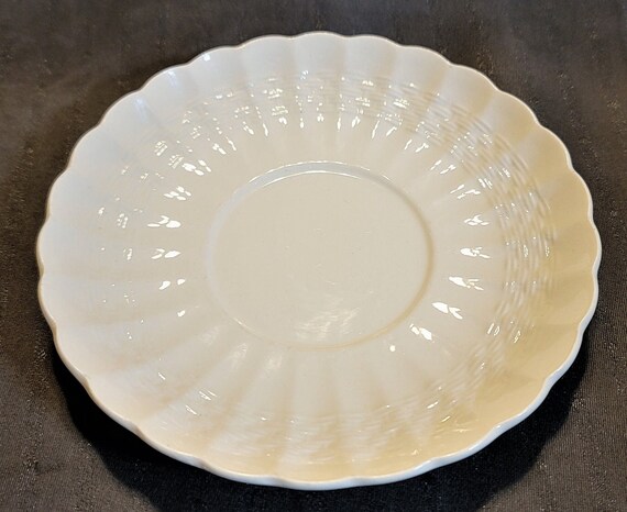 Saucer Copeland Spode Chelsea Wicker Made in England Vintage 1954