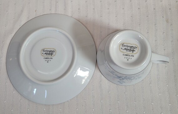 『発見うー特価』　Noritake 『CAROLYN』　パーティセット　40点 Vintage Noritake Carolyn China Dinner Set - Got Legs Furniture & Décor