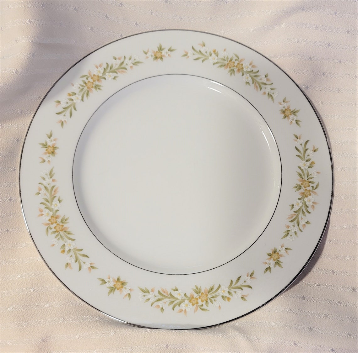 Style House Fine China Mayfair Made in Japan Dinner Plate 10 Etsy