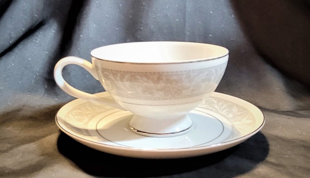 Cup & Saucer Set Imperial China Whitney 5671 Designed by W. Dalton Made