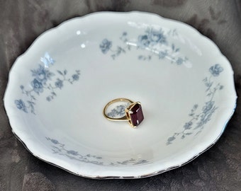 Berry Bowl Traditions Fine China Made in Thailand Johann Haviland Blue Garland China Corporation Vintage 1991