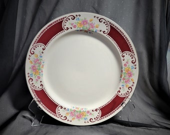 Dinner Plate Homer Laughlin B1315 Gold Trim Made in USA Vintage 1940's