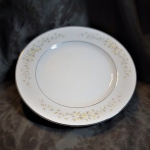 Vintage Crown Victoria Bread Plate: Carolyn Fine China, Platinum Trim