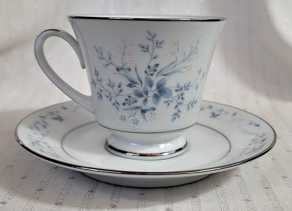 Noritake Carolyn Cup and Saucer Set: Fine China With Platinum Trim