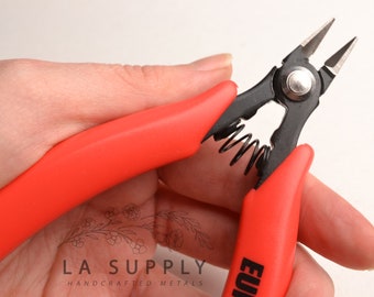 Chain Cutters, precision tip cutters, wire cutters, ultra fine point, flush cutter, flush side cutter, fine point cutters, jewelry pliers
