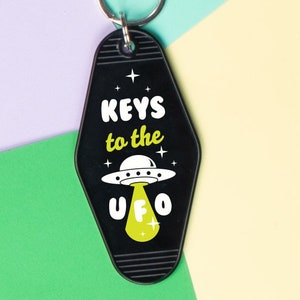Keys To The UFO Motel Keychain, Cute Retro style Alien Home Keychain Gift