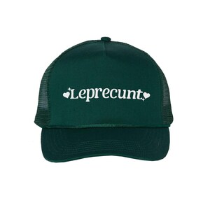 Gorra de camionero de cinco paneles bordada Leprecunt, gorra clásica estructurada de cinco paneles, gorra para el día de San Patricio con cerveza verde, Brunch Irish Pride Lucky, Cunty Forest