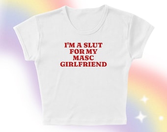 Camiseta de bebé Masc Girlfriend Micro Rib: Orgullo Gay LGBTQ, corte entallado, tallas XS-2XL