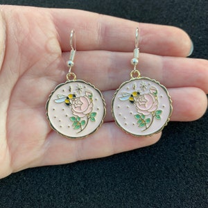 Silver dangle/ drop earrings with bee and flower charms, bee earrings, bee jewellery, flower earrings, flower jewellery
