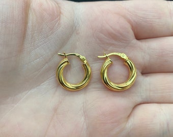 Small gold hoop twist earrings, small gold hoops