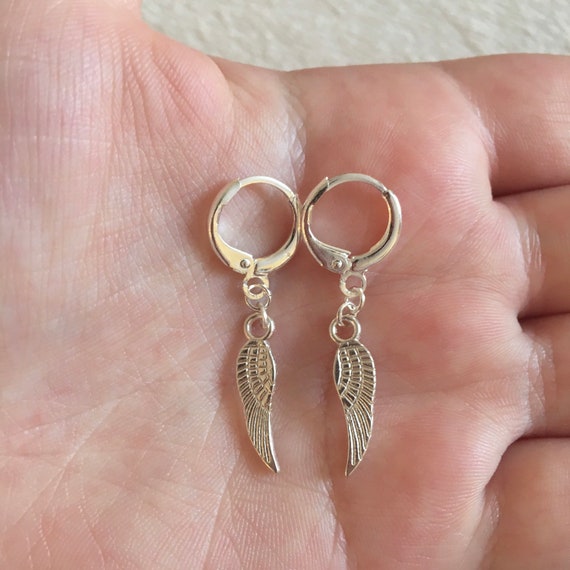 ピアス wing bling 925 silver shimmer heart one touch ring earrings Amazon.com: Cute Heart Dangle Hoop Earrings 925 Sterling