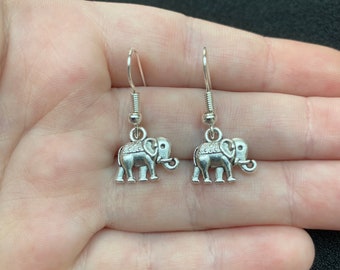 Silver dangle/ drop earrings with elephant charms, elephant dangle earrings, elephant earrings, elephant jewellery, animal earrings