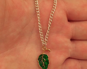 Silver chain necklace with green leaf charm, green leaf necklace, nature necklace, stocking filler, secret Santa gift