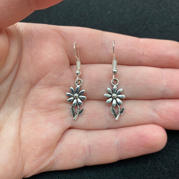 Silver Dangle/ Drop Earrings With Daisy Charms, Daisy