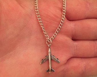 Silver chain necklace with silver plane charm, silver plane necklace, plane jewellery, travel necklace, travel gift