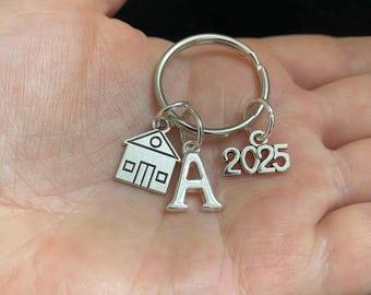 Silver key ring with house charm, letter charm and 2025 charm, initial key ring, personalised, new house key ring, new home gift